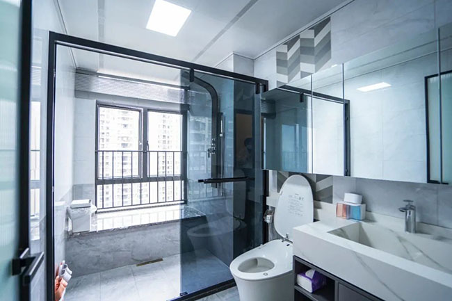 170㎡三居，現(xiàn)代輕奢風融入中式元素，體驗高雅生活